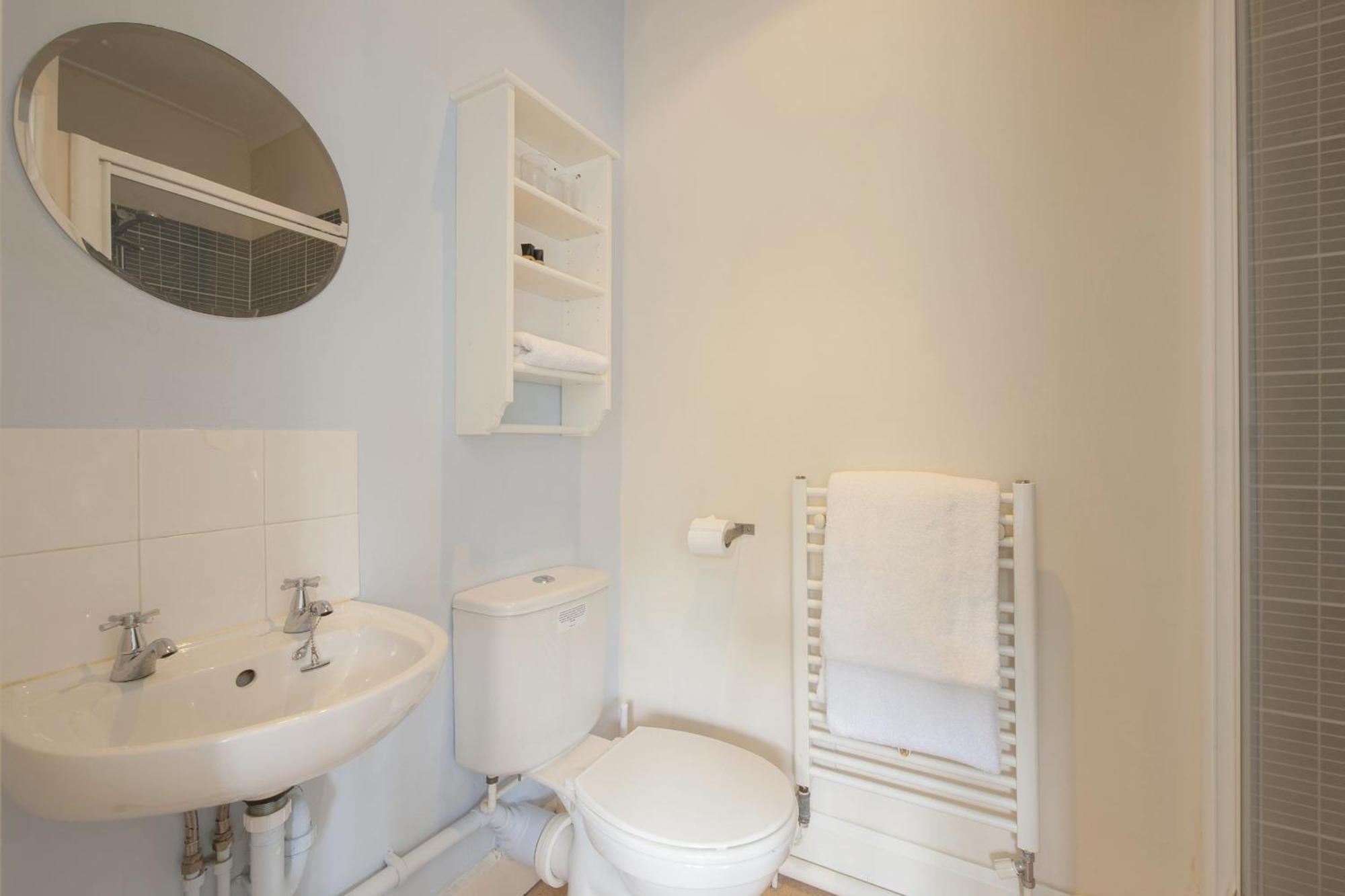 The Fishbourne Bed & Breakfast Fishbourne  Ruang foto